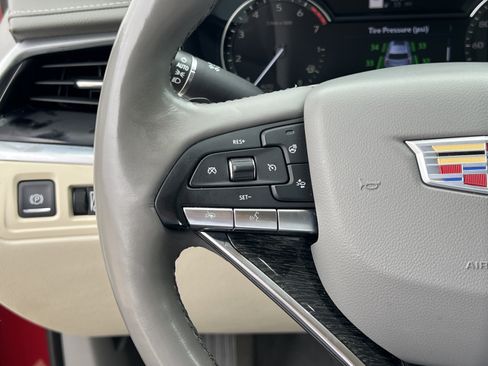 Used 2020 Cadillac XT6 Premium Luxury FWD image 13