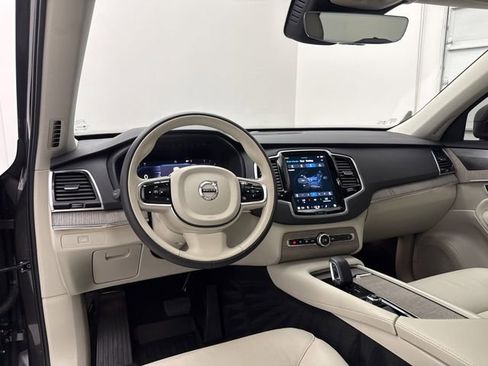 Certified 2024 Volvo XC90 B6 Plus w/ Protection Package Premier image 17