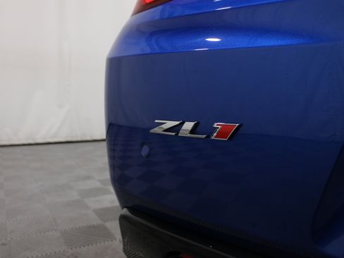 Used 2017 Chevrolet Camaro ZL1 RWD image 28