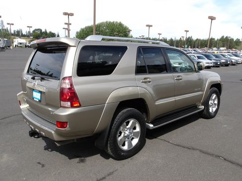 Used 2004 Toyota 4Runner Limited image 5