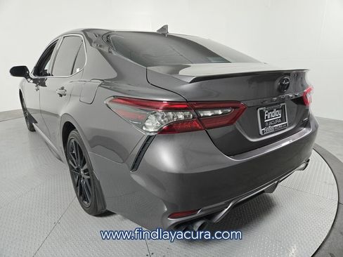 Used 2023 Toyota Camry XSE FWD image 4