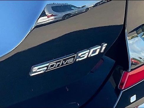 Used 2019 BMW X3 sDrive30i image 8