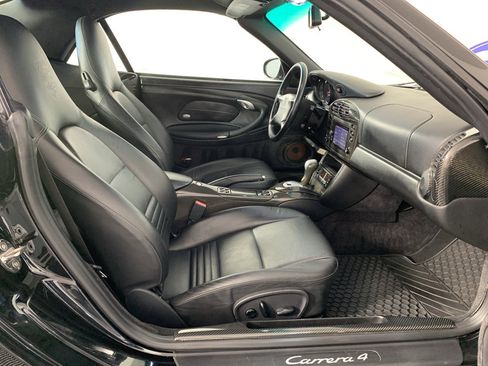 Used 2001 Porsche 911 Cabriolet image 32