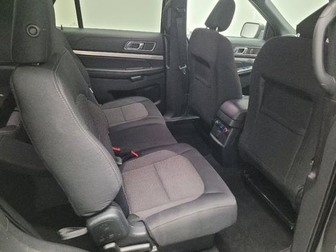 Used 2019 Ford Explorer XLT w/ Equipment Group 201A image 19
