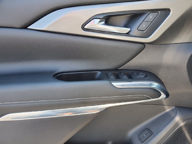 Certified 2024 Chevrolet Traverse LT w/ LPO, Floor Liner Package FWD image 20