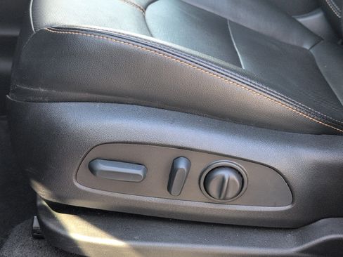 Used 2022 Chevrolet Equinox Premier image 15