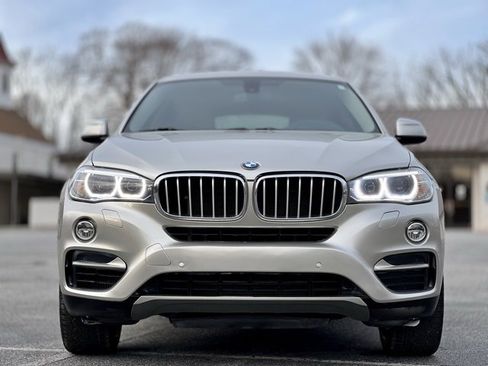 Used 2015 BMW X6 xDrive50i image 2