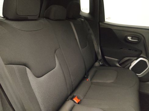 Used 2018 Jeep Renegade Sport w/ Power & Air Group AWD/4WD image 19