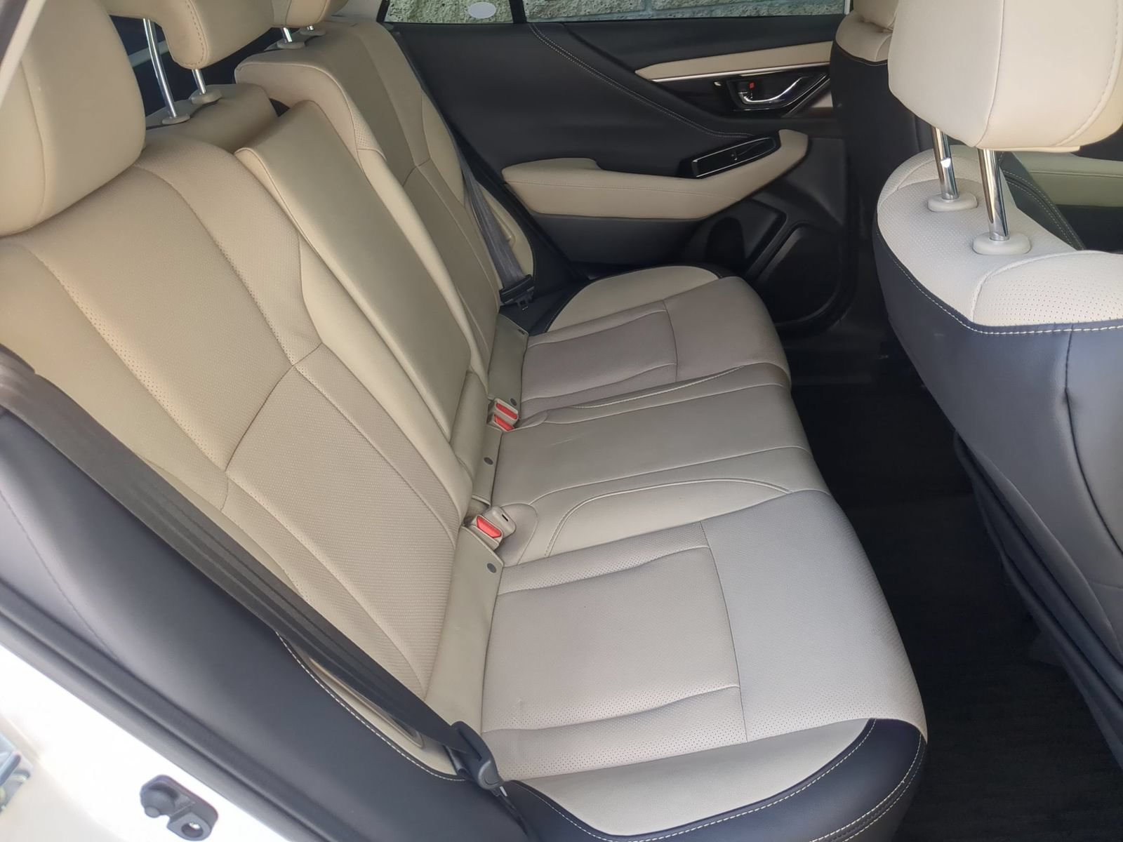 Certified 2025 Subaru Outback Limited AWD/4WD image 25