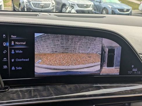 Used 2022 Cadillac Escalade Premium Luxury w/ LPO, Illumination Package image 23