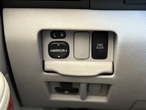 Used 2004 Lexus RX 330 AWD image 28