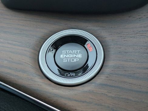 New 2025 Jeep Grand Cherokee L Summit image 25