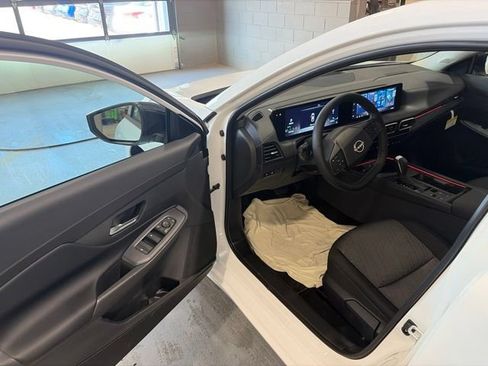 New 2026 Nissan Sentra SV w/ SV Convenience Package FWD image 11