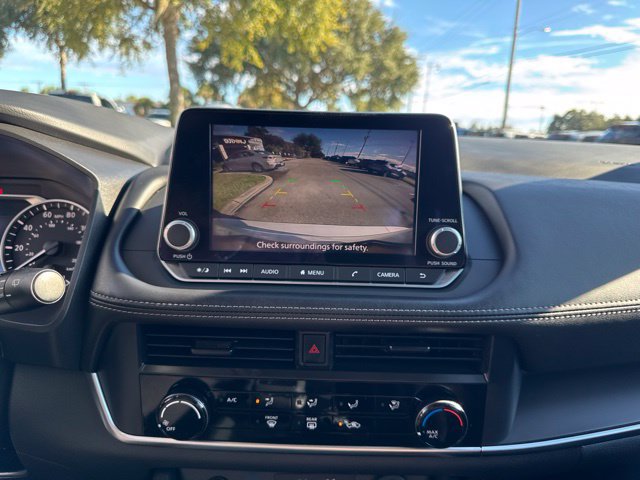 Used 2024 Nissan Rogue S AWD/4WD image 30