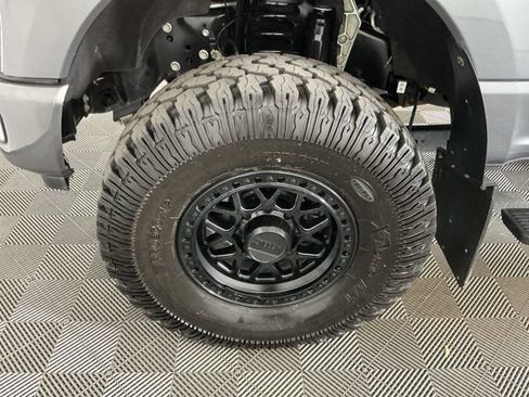 Used 2024 Ford F350 Platinum w/ Tremor Off-Road Package AWD/4WD image 35