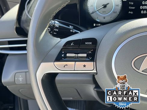 Used 2024 Hyundai Elantra SEL w/ Convenience Package image 28