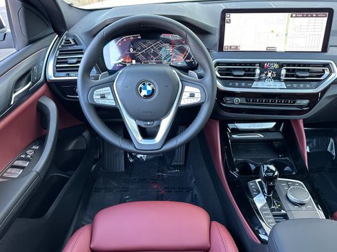 New 2025 BMW X4 xDrive30i w/ Convenience Package image 11