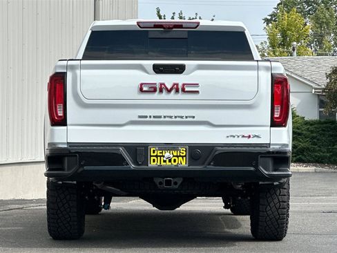 Used 2025 GMC Sierra 1500 AT4X image 5