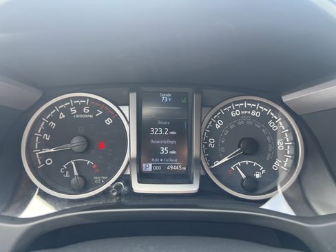 Used 2022 Toyota Tacoma SR5 RWD image 21
