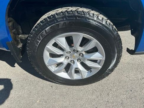 Used 2022 Chevrolet Silverado 1500 Custom AWD/4WD image 12