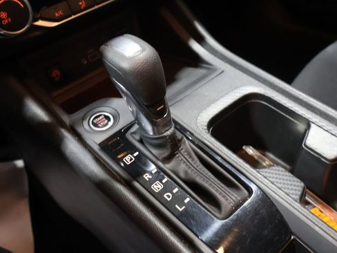 Used 2024 Nissan Sentra S image 29