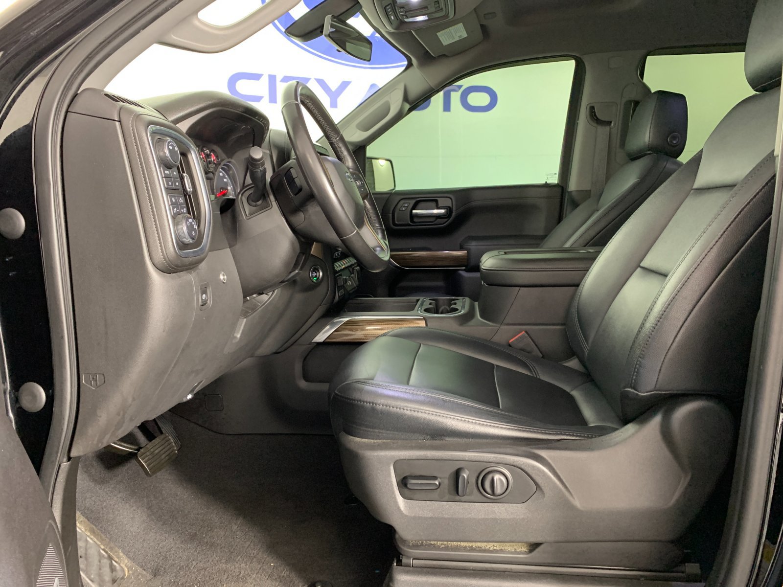 Used 2019 Chevrolet Silverado 1500 RST AWD/4WD image 15