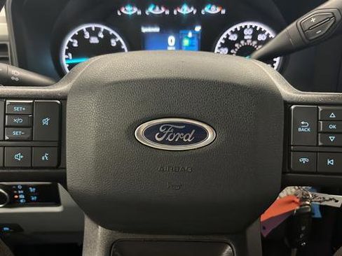 Used 2023 Ford F250 XL w/ Camper Package image 15