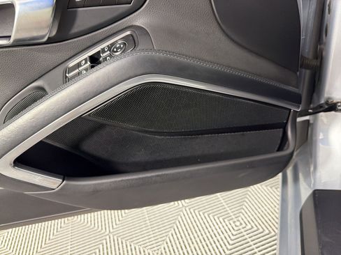 Certified 2015 Porsche 911 Carrera RWD image 19