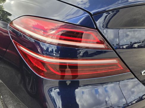 Used 2023 Genesis G70 2.0T RWD image 7