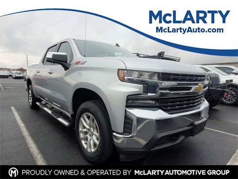Used 2022 Chevrolet Silverado 1500 LT image 1
