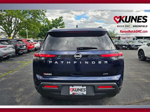 Used 2025 Nissan Pathfinder SV AWD/4WD image 11
