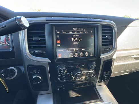 Used 2017 RAM 3500 Big Horn w/ Sport Appearance Group image 9