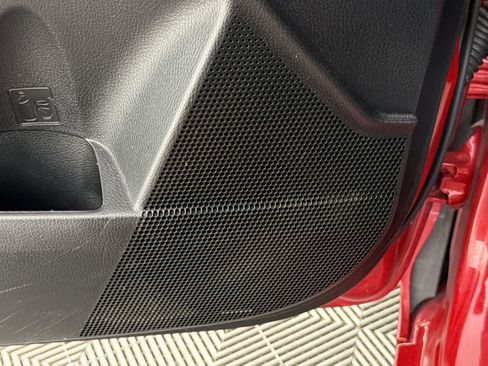 Used 2017 Toyota Corolla LE w/ Carpet Mat Package (TMS) FWD image 25
