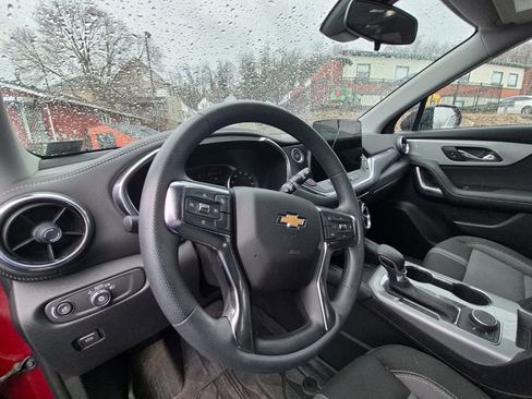Used 2025 Chevrolet Blazer LT w/ Midnight/Sport Edition image 10