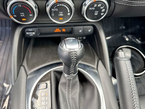 Used 2022 MAZDA MX-5 Miata RF Grand Touring RWD image 35