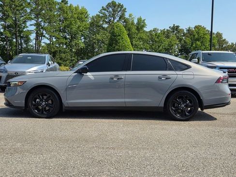 Used 2025 Honda Accord SE image 2