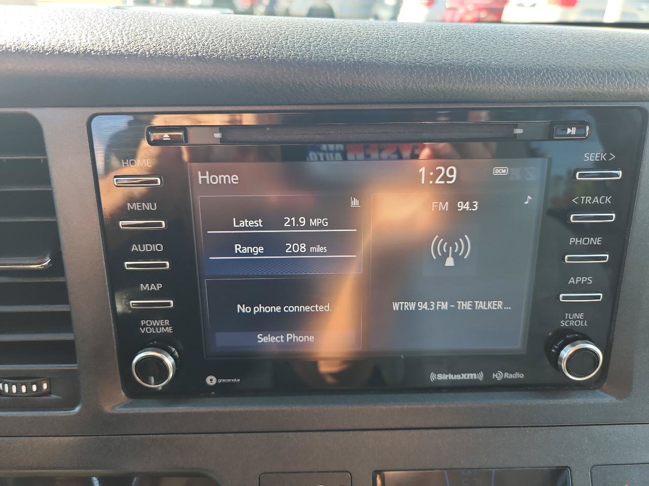 Used 2020 Toyota Sienna LE FWD image 31