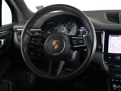 Used 2023 Porsche Macan S image 12