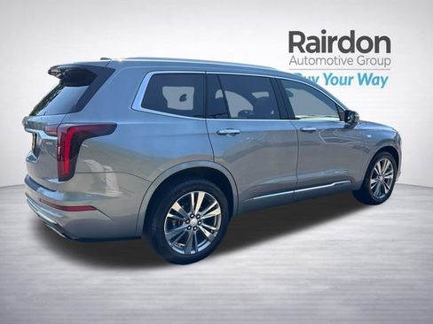 Used 2023 Cadillac XT6 Premium Luxury AWD/4WD image 7