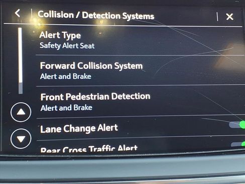 Used 2024 Buick Enclave Premium image 8