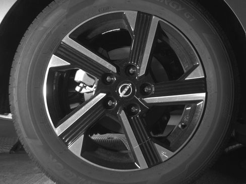 Used 2025 Nissan Sentra SV image 15