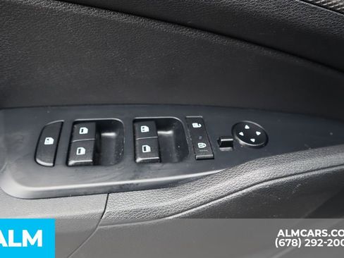 Used 2024 Kia Sportage LX image 15