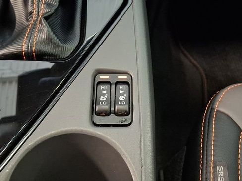 Certified 2025 Subaru Crosstrek 2.5i Limited w/ Crosstrek Mirror Package AWD/4WD image 24