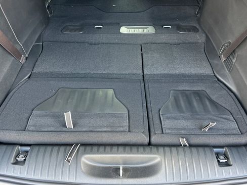 New 2026 Chrysler Voyager LX FWD image 13