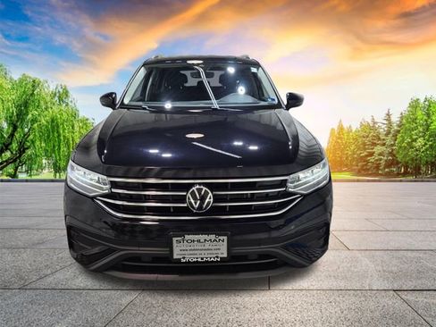 Certified 2023 Volkswagen Tiguan SE AWD/4WD image 9