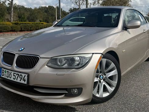 Used 2013 BMW 328i Convertible w/ Premium Pkg image 1