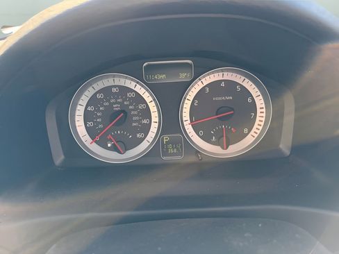 Used 2013 Volvo C70 T5 image 16