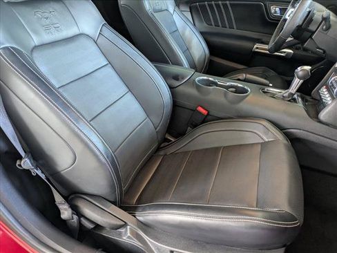 Used 2015 Ford Mustang GT Premium w/ Equipment Group 401A RWD image 20
