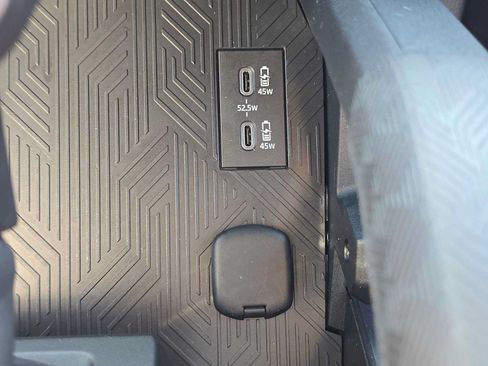 Certified 2026 Toyota 4Runner SR5 AWD/4WD image 38