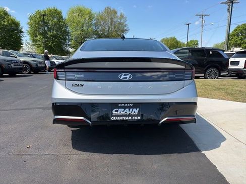 Certified 2024 Hyundai Sonata Limited FWD image 6